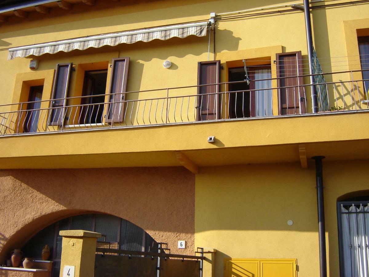 גאוורדו Casa Del Sole Appartamento N° 2 White And Gold Room מראה חיצוני תמונה