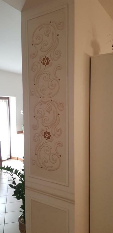 גאוורדו Casa Del Sole Appartamento N° 2 White And Gold Room מראה חיצוני תמונה